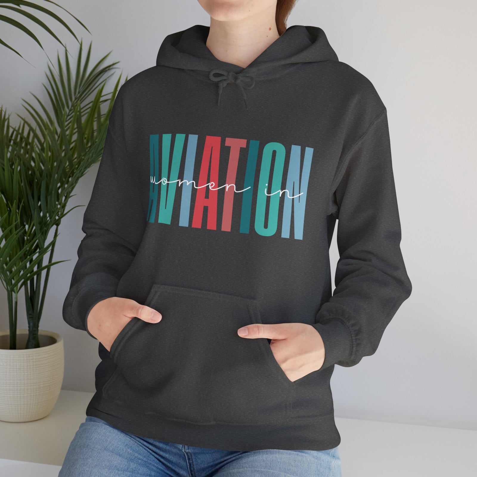 Woman In Aviation - Pullover Hoodie