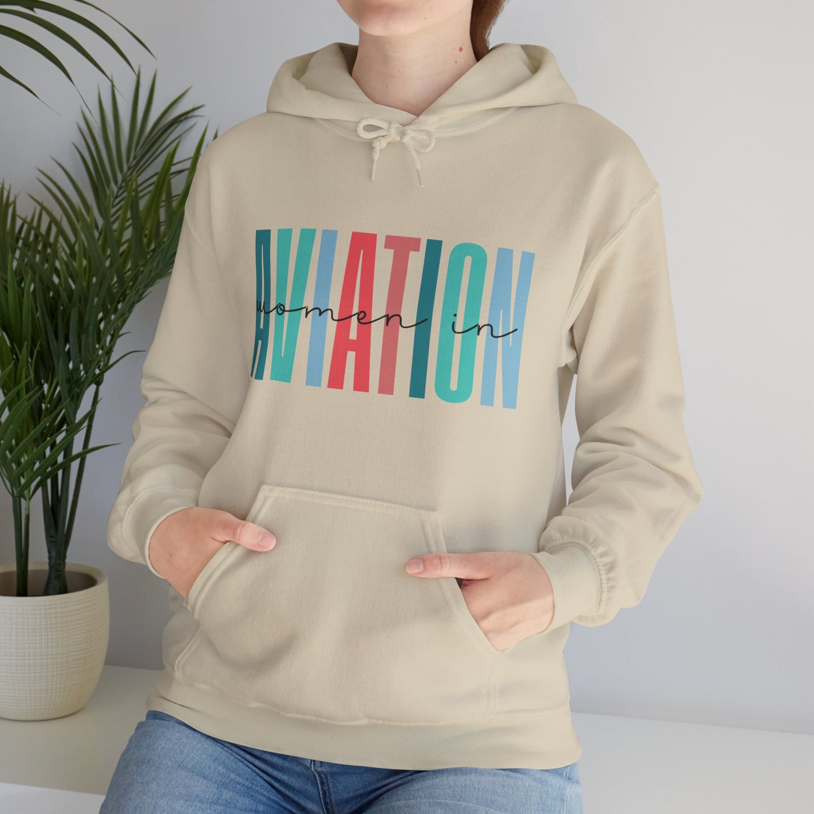 Woman In Aviation - Pullover Hoodie