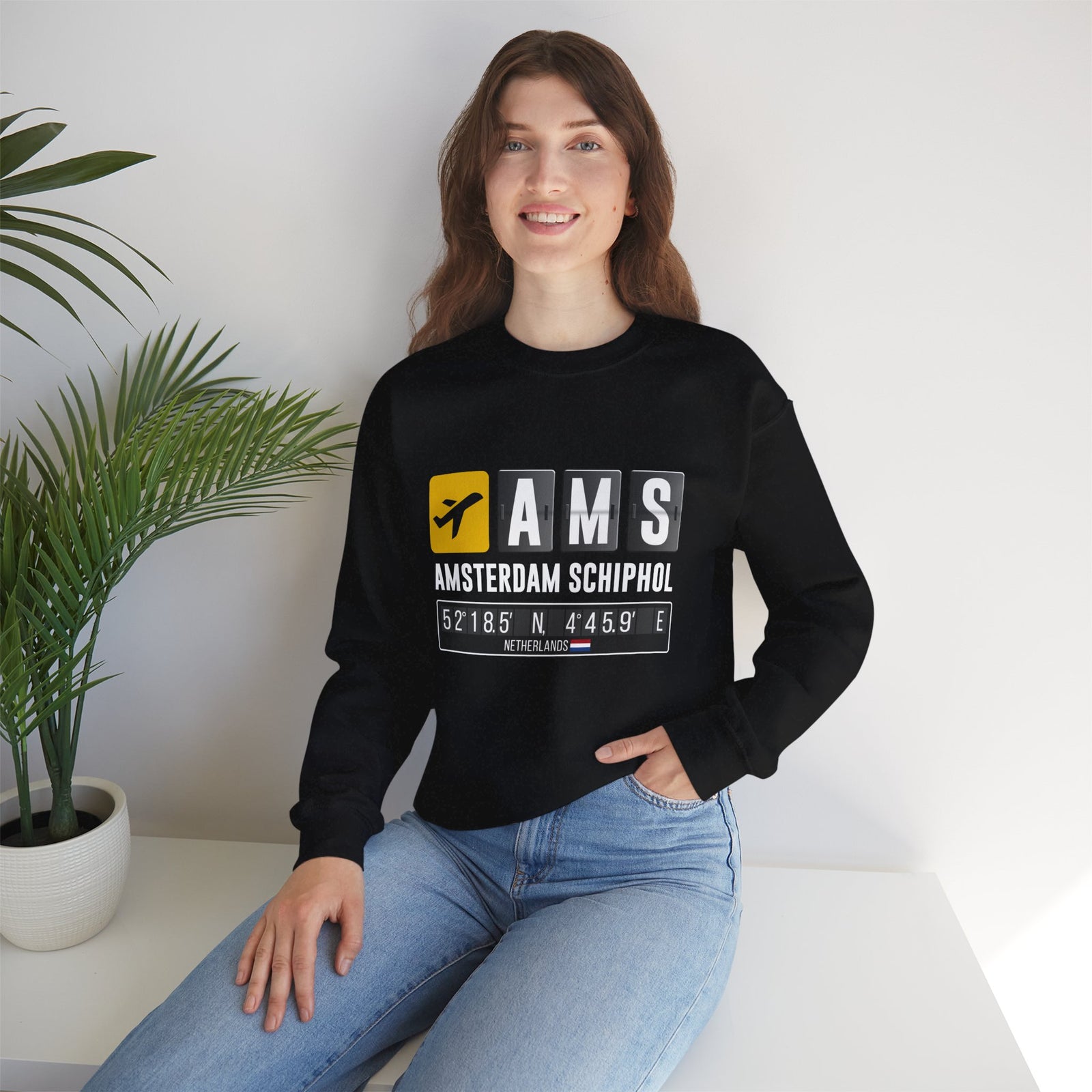 AMS Amsterdam Airport Schiphol     -  Crewneck Sweatshirt
