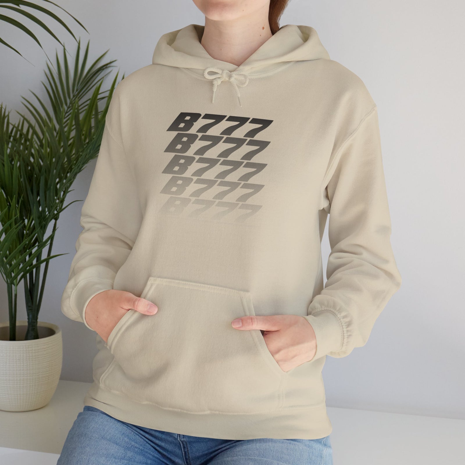 Boeing 777  - Pullover Hoodie